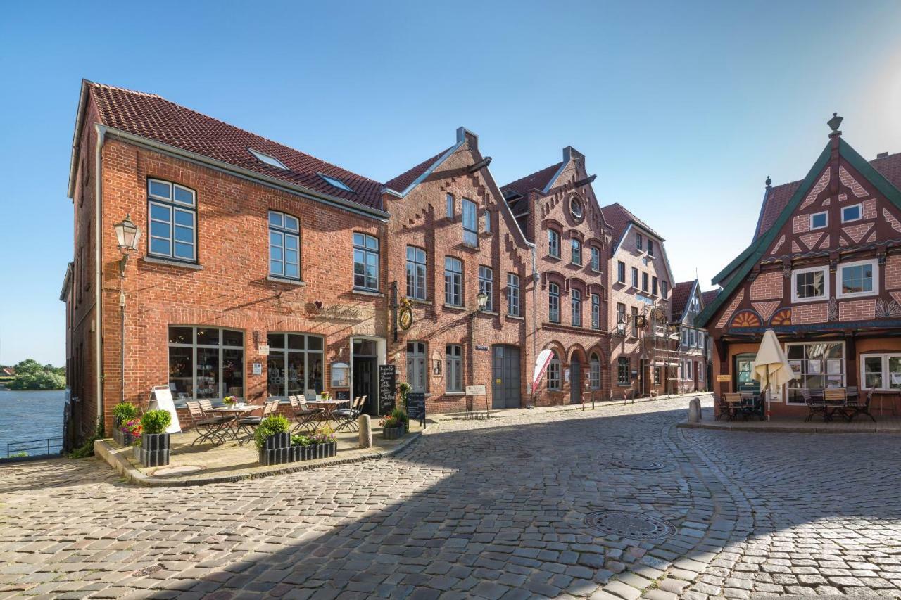 Hotel Gaestehaus Von Herzen Lauenburgo/Elbe Exterior foto